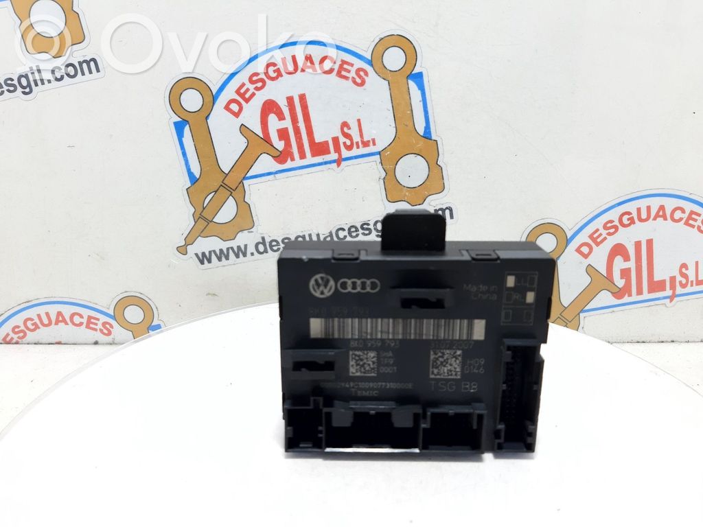 Audi A4 S4 B8 8K Oven keskuslukituksen ohjausyksikön moduuli 