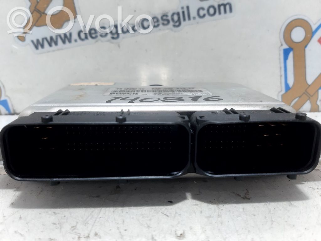 Volkswagen PASSAT B5.5 Sterownik / Moduł ECU 