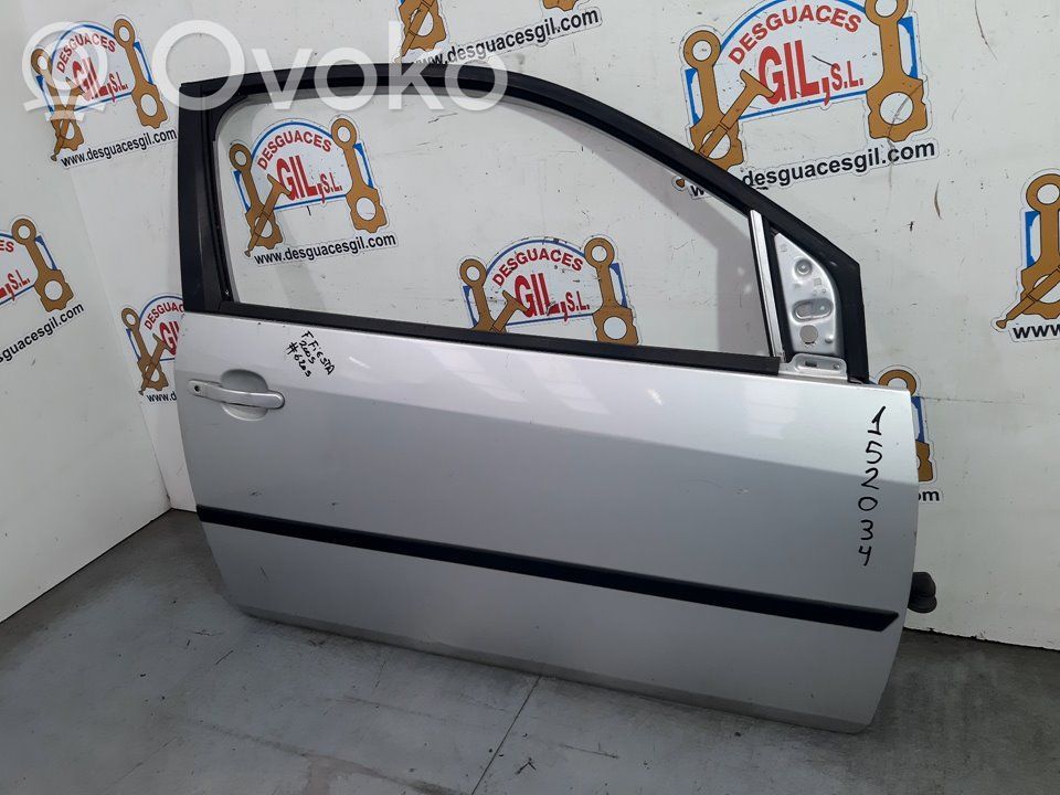 Etuovi   152034