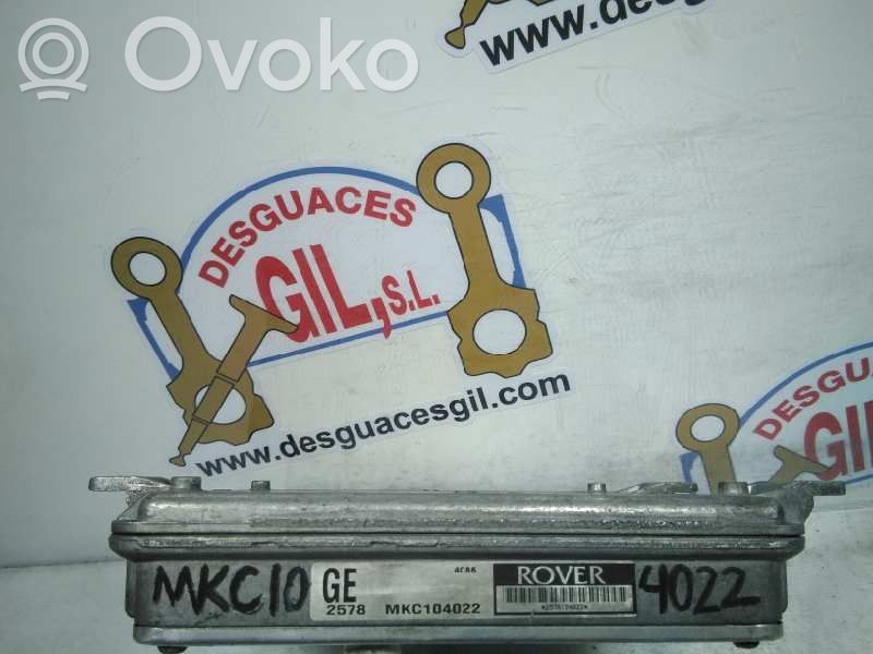 Unidad de control/módulo del motor   MKC104022,43593