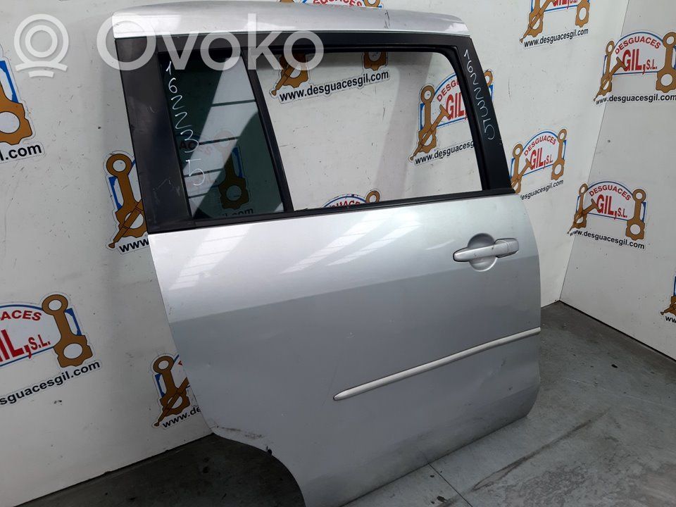 Side sliding door   162235