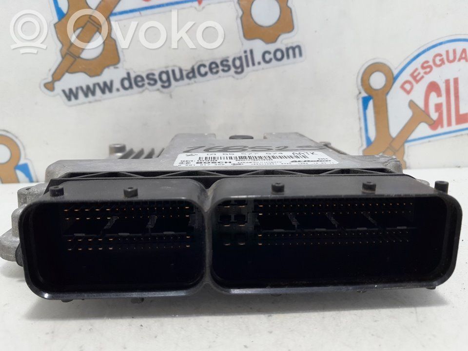 Opel Astra H Engine control unit/module 