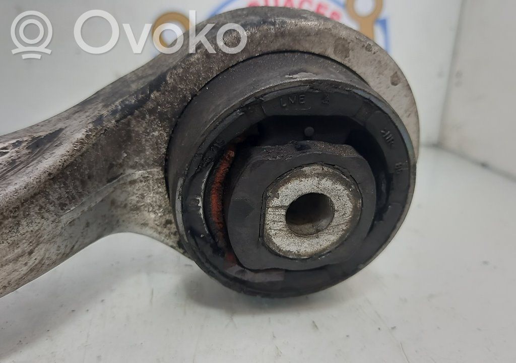 Volkswagen PASSAT B5 Basculă inferioară față 