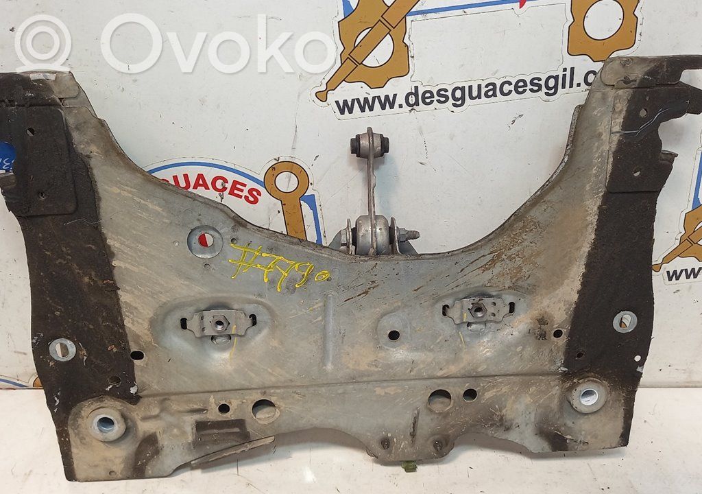 Priekinis traversas   163103