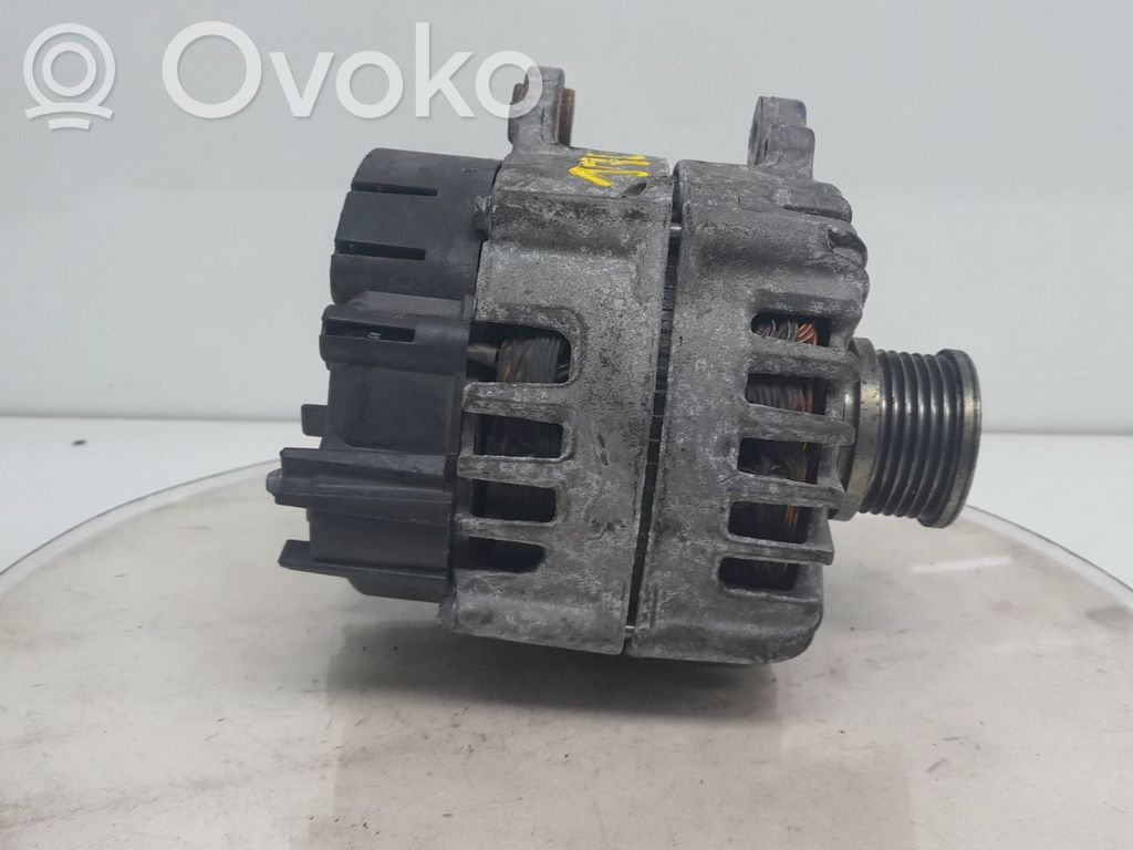 Audi A5 8T 8F Generator/alternator 