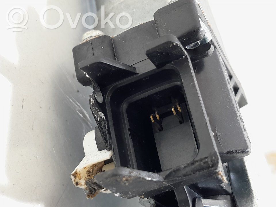 Subaru Tribeca Alzacristalli della portiera anteriore con motorino 