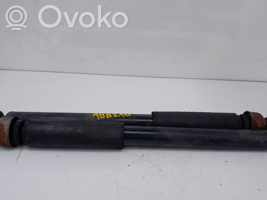 Nissan Leaf I (ZE0) Barra stabilizzatrice anteriore/stabilizzatore 