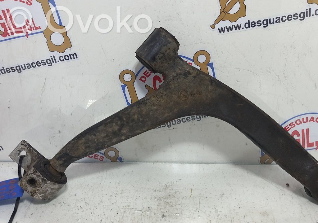 Citroen Xsara Picasso Dolny wahacz przedni 