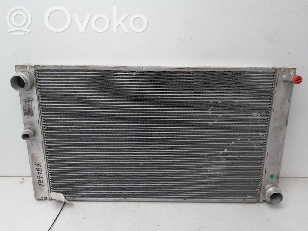 BMW 5 E60 E61 Radiatore di raffreddamento 