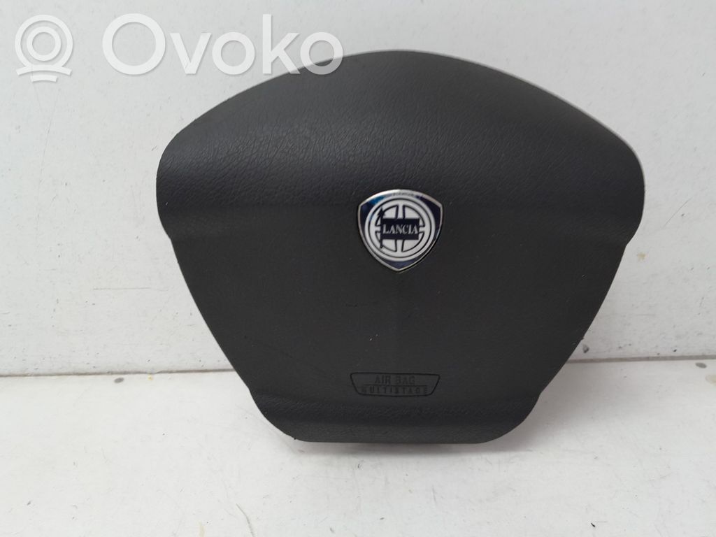 Lancia Ypsilon Vairo oro pagalvė 