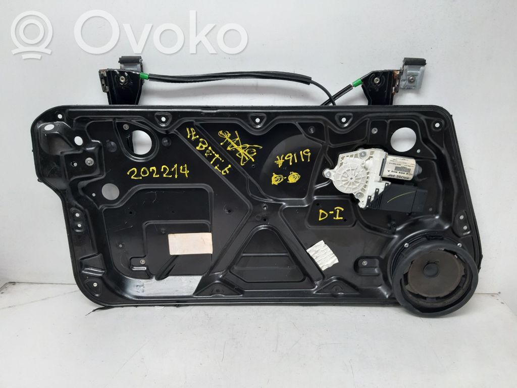 Volkswagen New Beetle Alzacristalli della portiera anteriore con motorino 