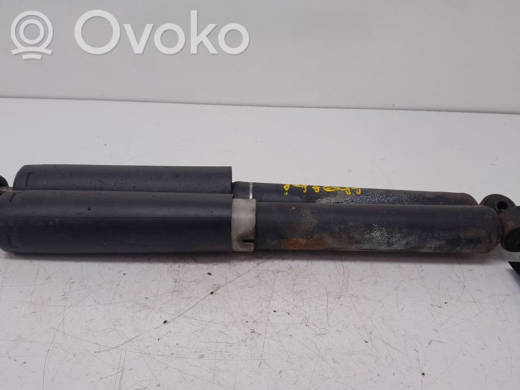 Opel Corsa B Etukallistuksenvaimentajan tanko 