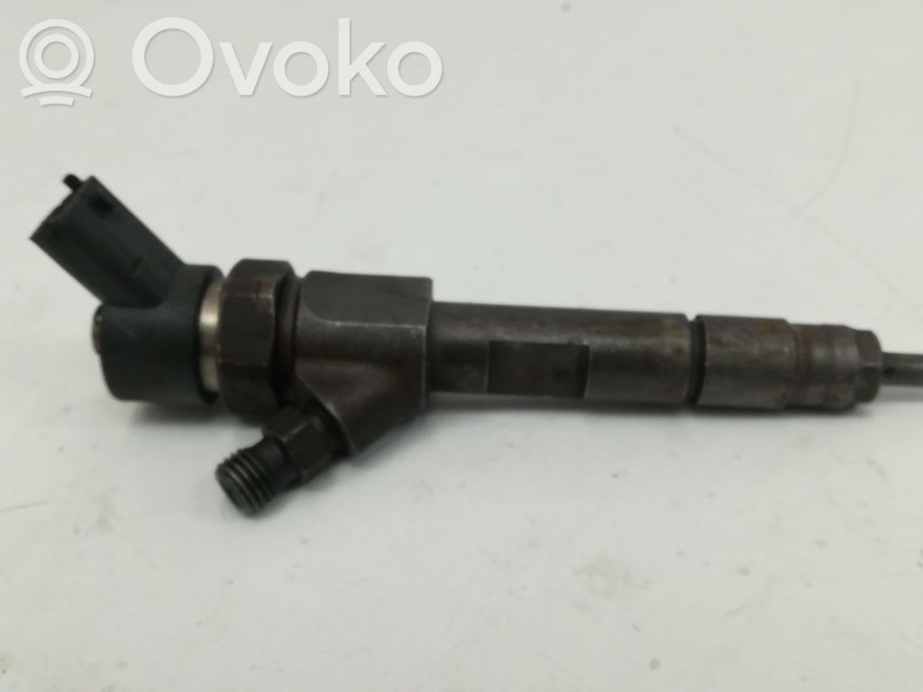 Inyector de combustible   0445110110B,187335