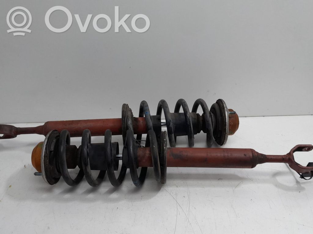 Nissan Almera N16 Amortyzator przedni 