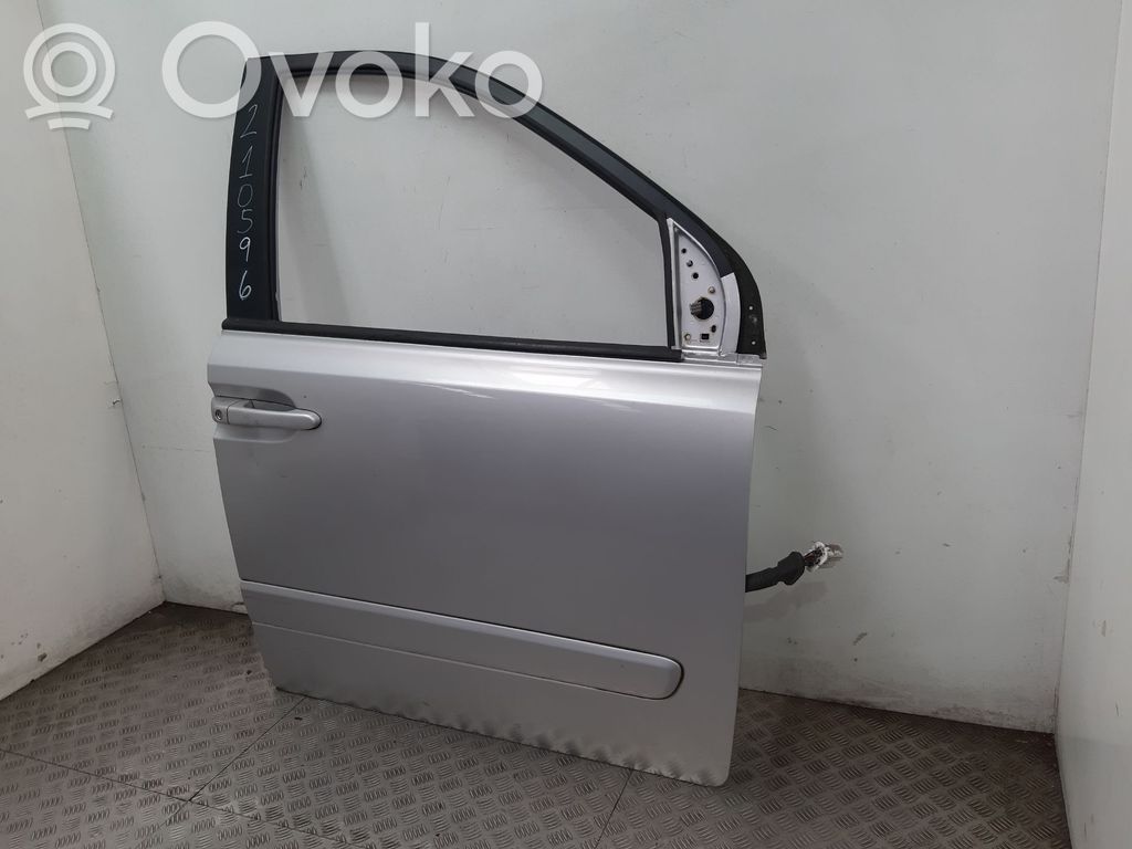 Priekinės durys   210596