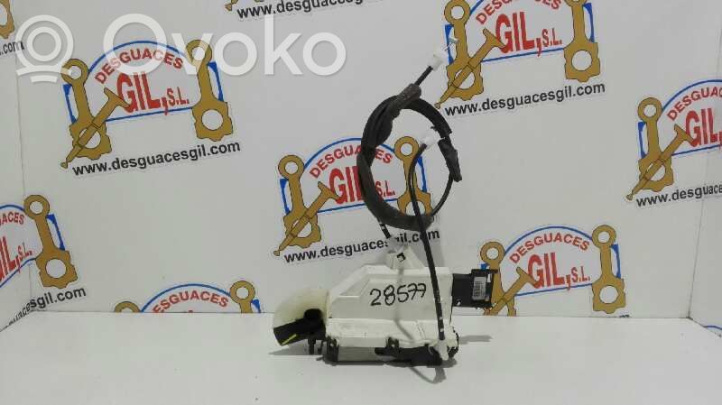 Front door lock   28577