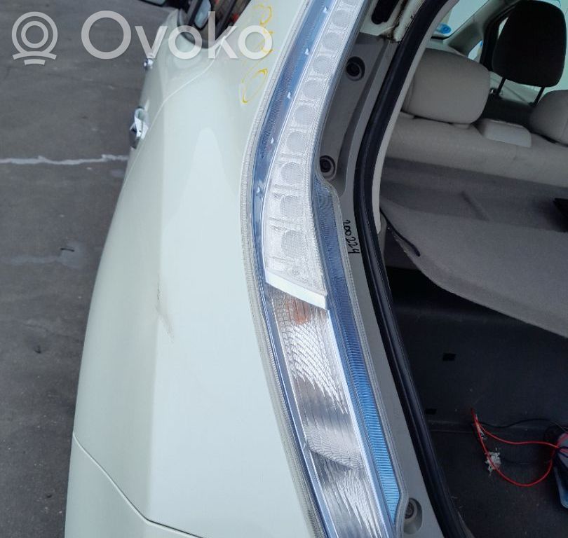Nissan Leaf I (ZE0) Lampă spate în caroserie 