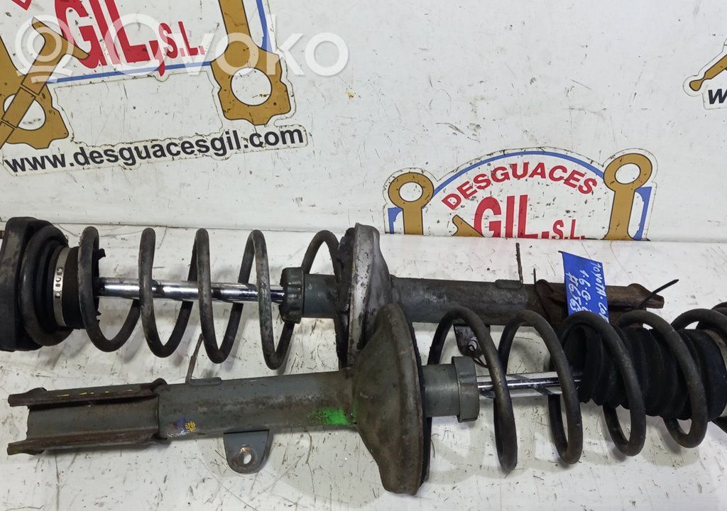 Front shock absorber/damper   154435