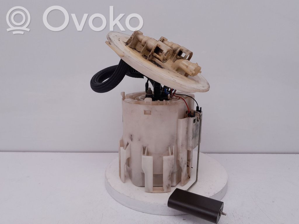 Opel Astra H Kraftstoffpumpe im Tank 