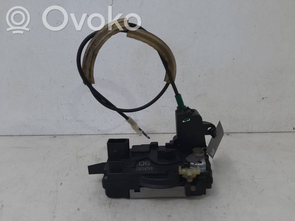 Opel Astra H Zamek drzwi przednich