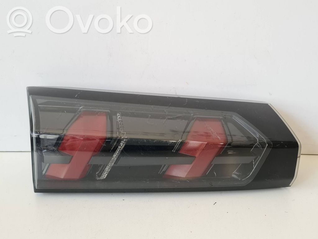 Lampa tylna   FR28950132,RE2900I010