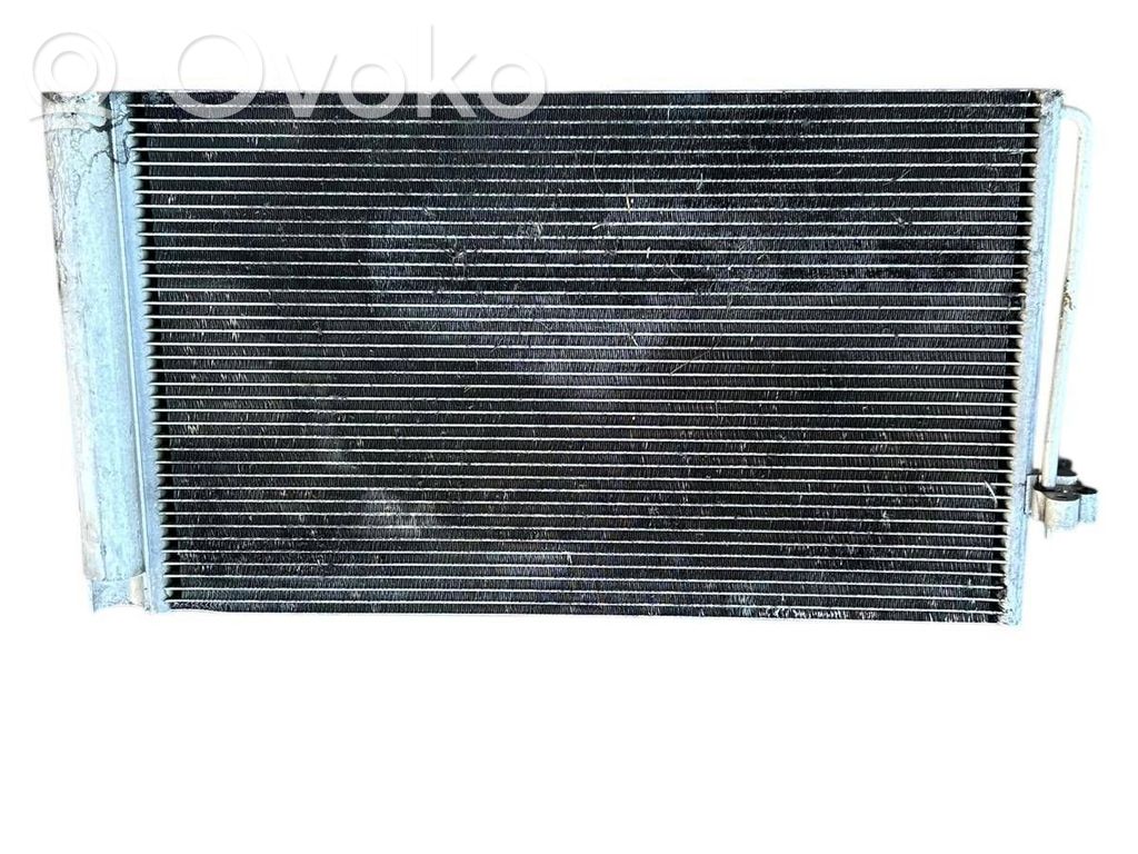 BMW 5 E60 E61 Gaisa kondicioniera dzeses radiators 
