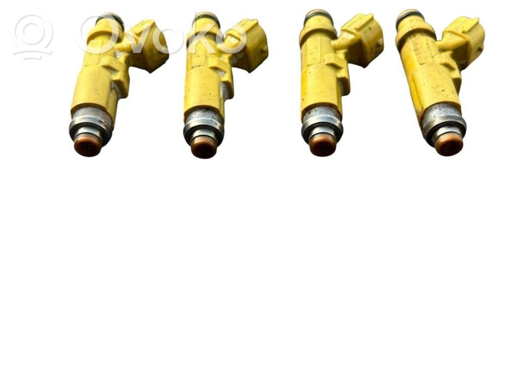 Inyector de combustible   2325011130