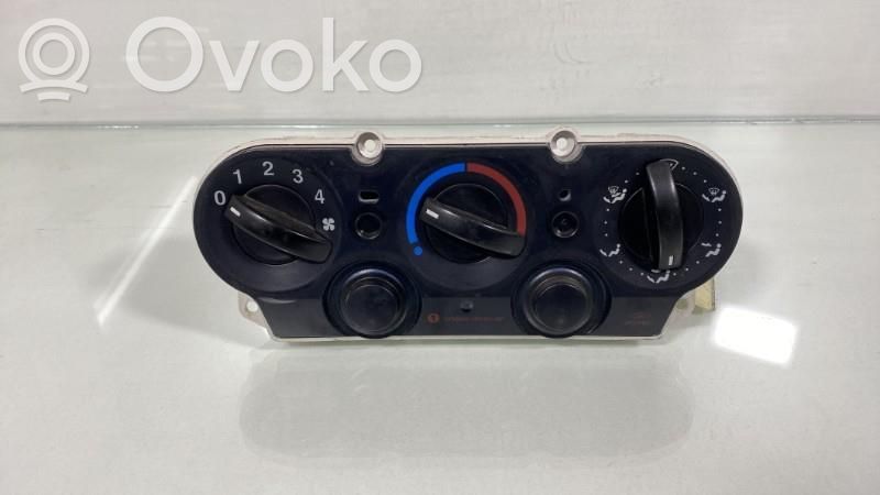 Ford Fiesta Climate control unit 
