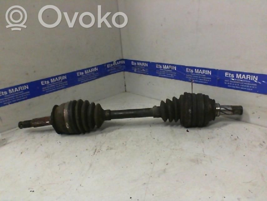 Opel Corsa B Eje de transmisión delantero 