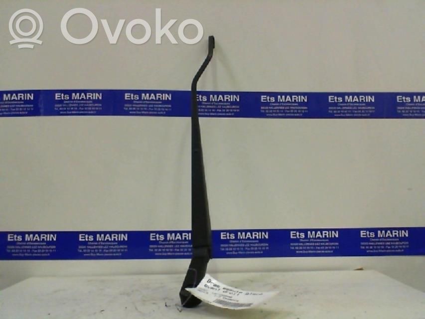 Opel Agila A Front wiper blade arm 