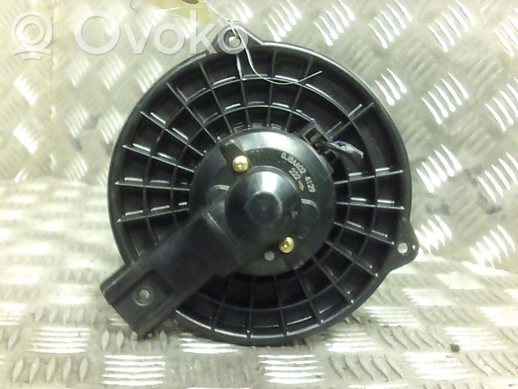 Mazda 2 Mazā radiatora ventilators 
