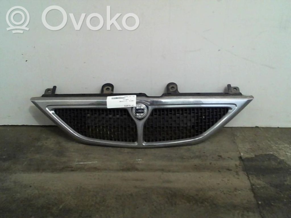 Lancia Ypsilon Front grill 