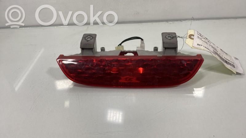 KIA Picanto Third/center stoplight 