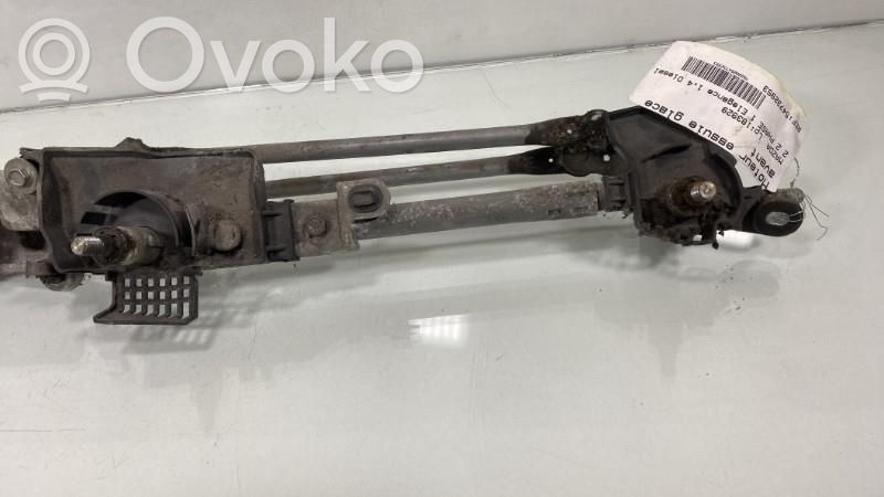 Mazda 2 Двигатель стеклоочистителей 