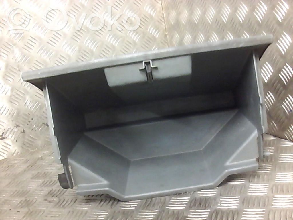 Ford Transit Daiktadėžės (bordačioko) komplektas 