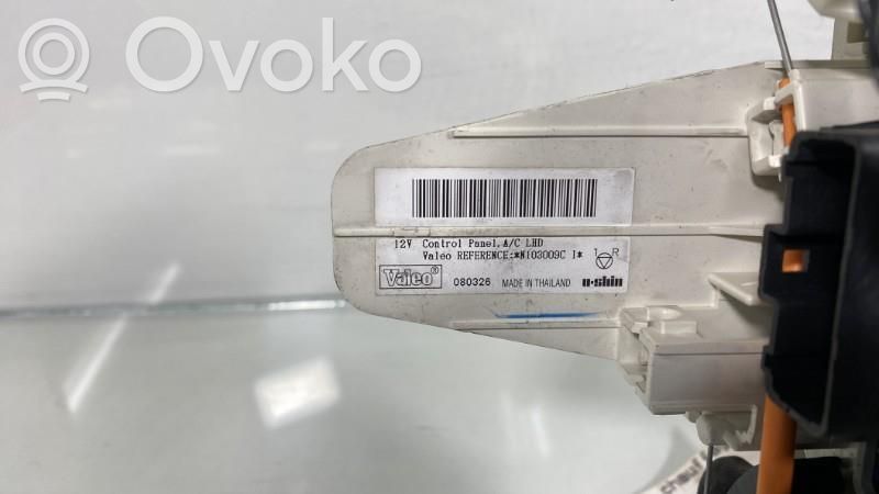 Nissan Note (E11) Climate control unit 