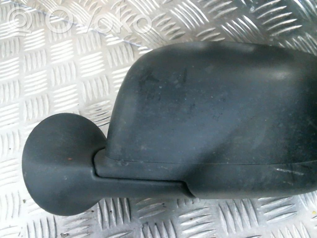 Dacia Duster Espejo lateral manual 