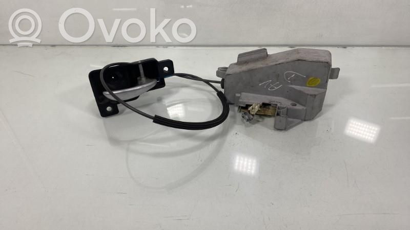 Ford Puma Priekšpusē slēdzene 