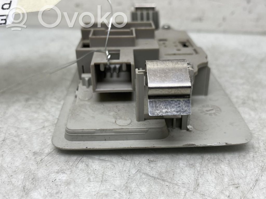 Mazda 2 Front seat light 