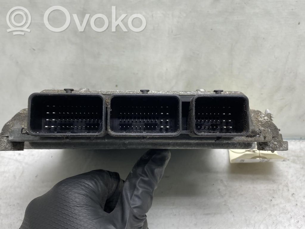 Ford Focus Variklio valdymo blokas 