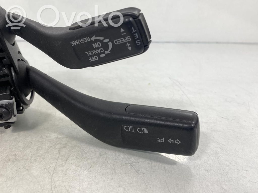 Audi A3 S3 8P Commodo de clignotant 