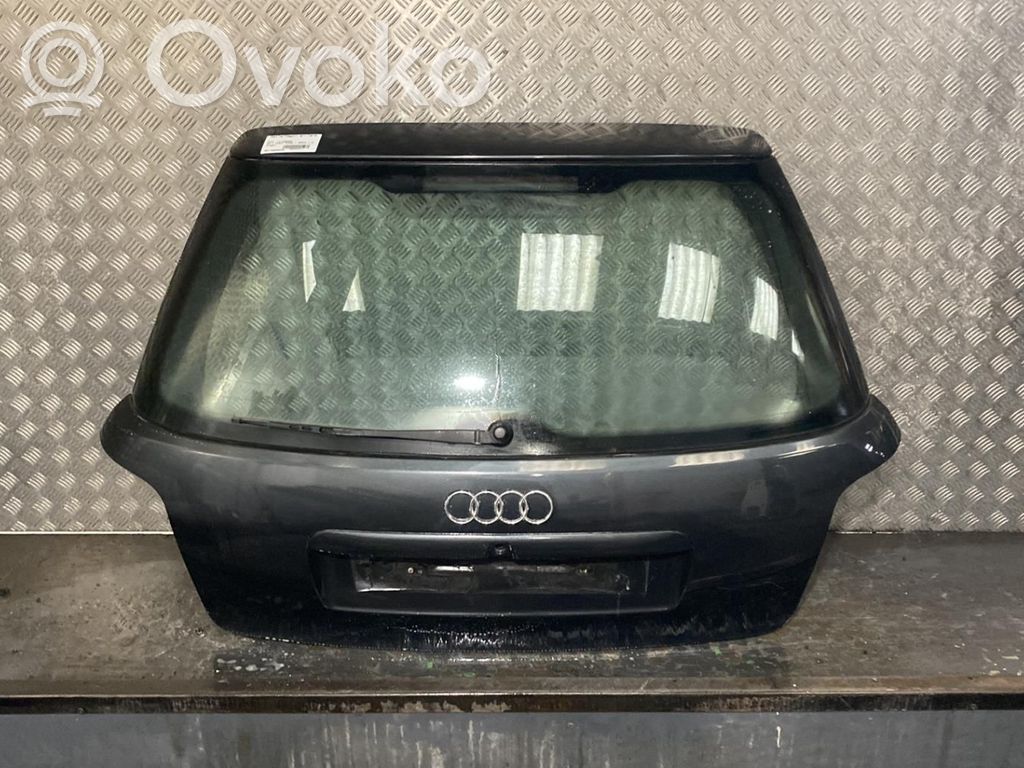 Audi A4 S4 B5 8D Couvercle de coffre 