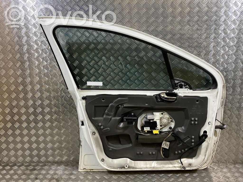 Tür vorne   9002S8