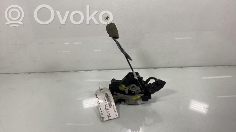 Ford Mondeo Mk III Încuietoare ușă spate 