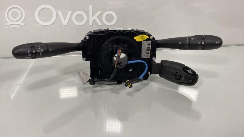 Peugeot 207 Commodo, commande essuie-glace/phare 