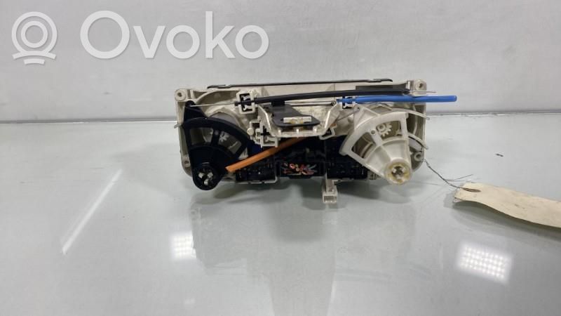 Nissan Note (E11) Climate control unit 