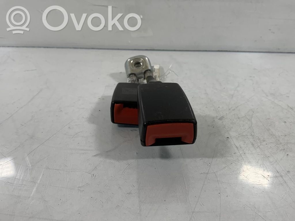 Seat Exeo (3R) Klamra tylnego pasa bezpieczeństwa 