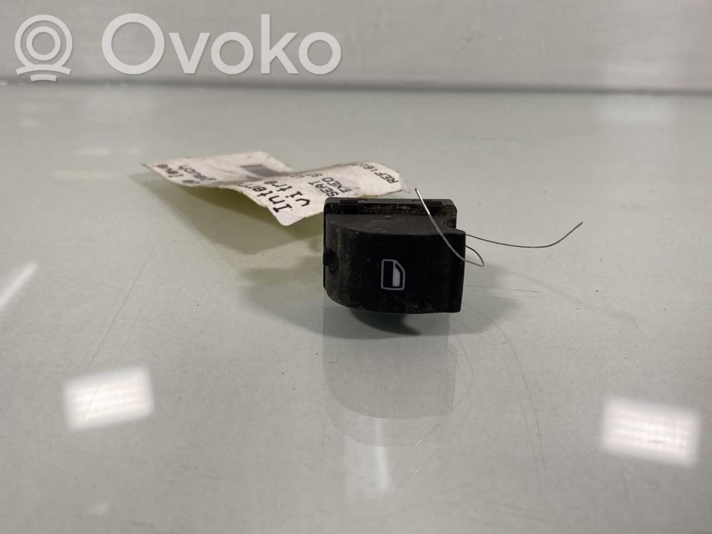 Przyciski szyb   8E0959855A5PR
