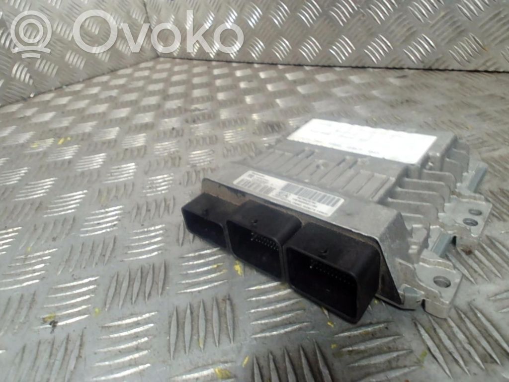 Citroen C4 II Engine control unit/module 