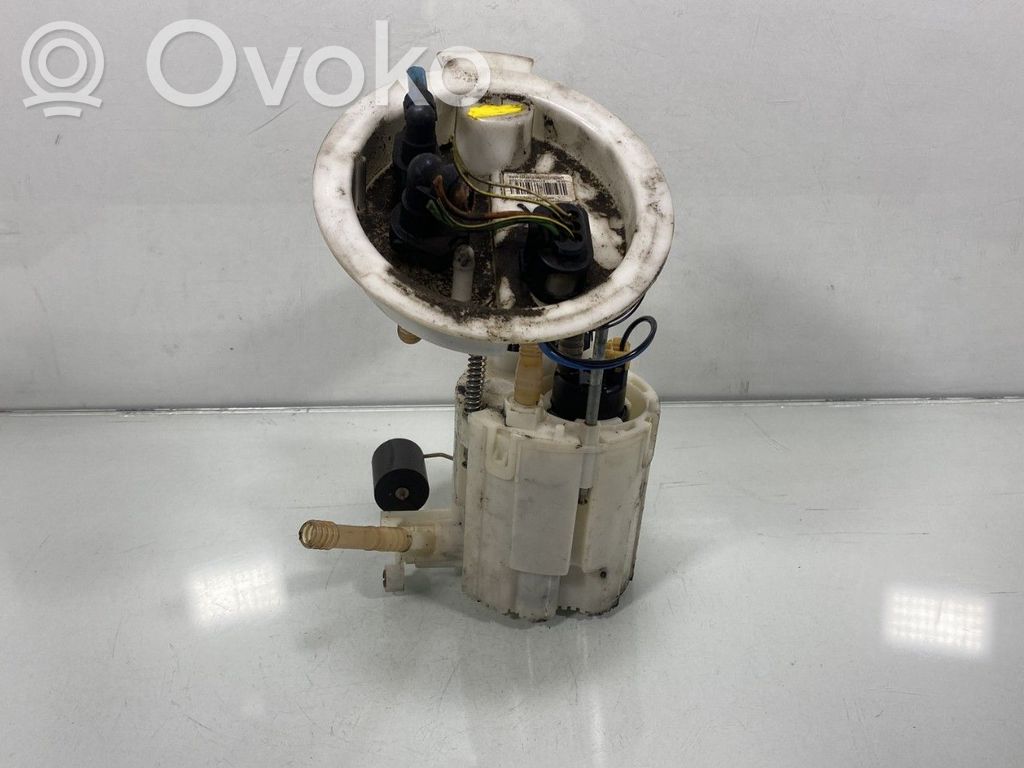 BMW 1 F20 F21 Pompă combustibil în rezervor 